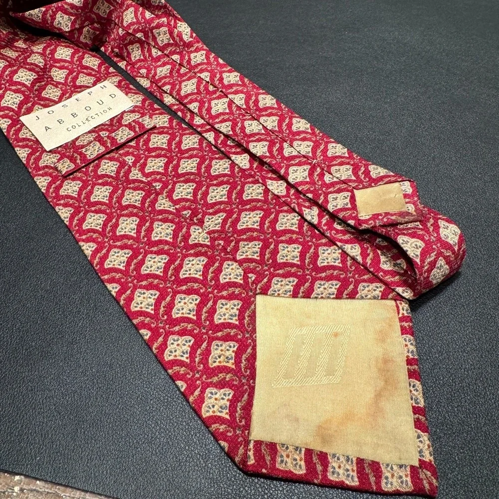 Joseph Abboud Collection Tie Red Gold Geometric Foulard Art Deco Silk‎ Vintage